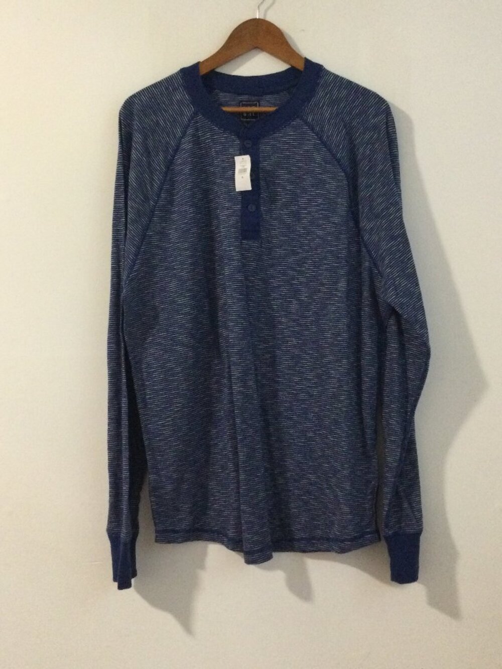 NWT Gap Striped Long-sleeve Henley shirt Blue White Stripes Mens XL 100% Cotton
